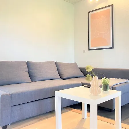 Five-bedroom House Located In Apartament Børkop